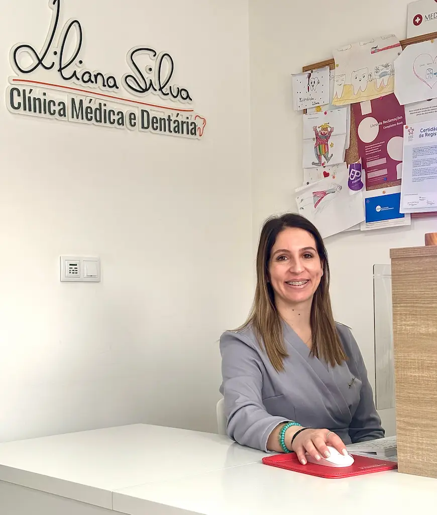 Manuela Pina dá as boas-vindas à clínica